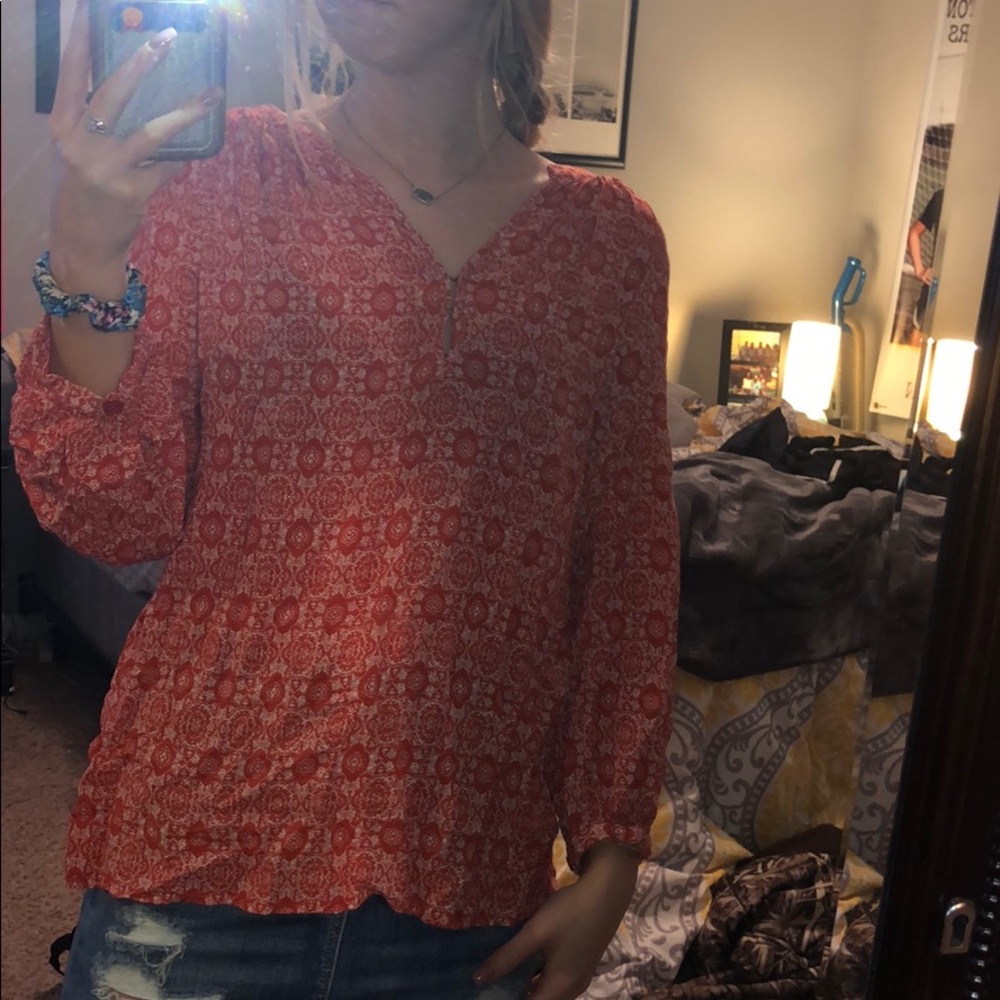 • high low shirt